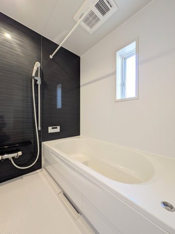 神戸市西区大沢1丁目新築戸建3号棟の浴室