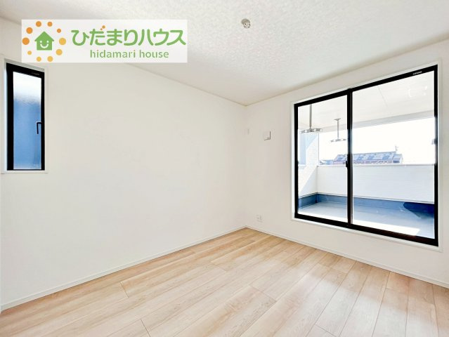 【洋室】 | 結城市結城第40　新築戸建　1号棟 | お掃除しやすく、清潔感を保てるのでダニも発生しにくいフローリング♪