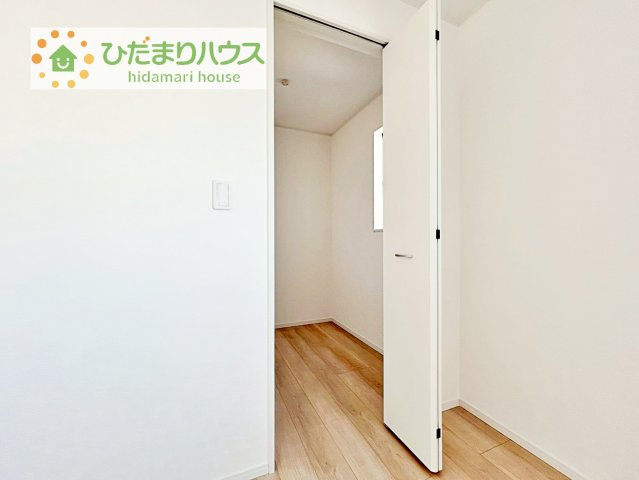 【収納】 | 結城市結城第40　新築戸建　1号棟 | ママに人気のウォークインクローゼット付き！
コートやジャケットはもちろん、季節物や布団なども全部収納できちゃいます(^^)/