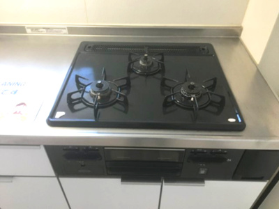 【キッチン】 | 清水マンション | 窓付で明るいキッチン