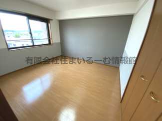 【居間・リビング】 | ロイヤルプレステージ本町