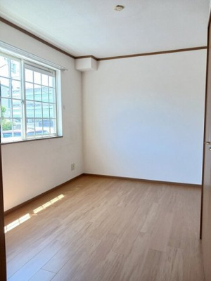 【内装】 | バーシア名賀