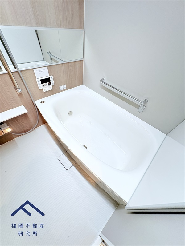 ネクサス香椎セントラルガーデンイースト2号棟の浴室