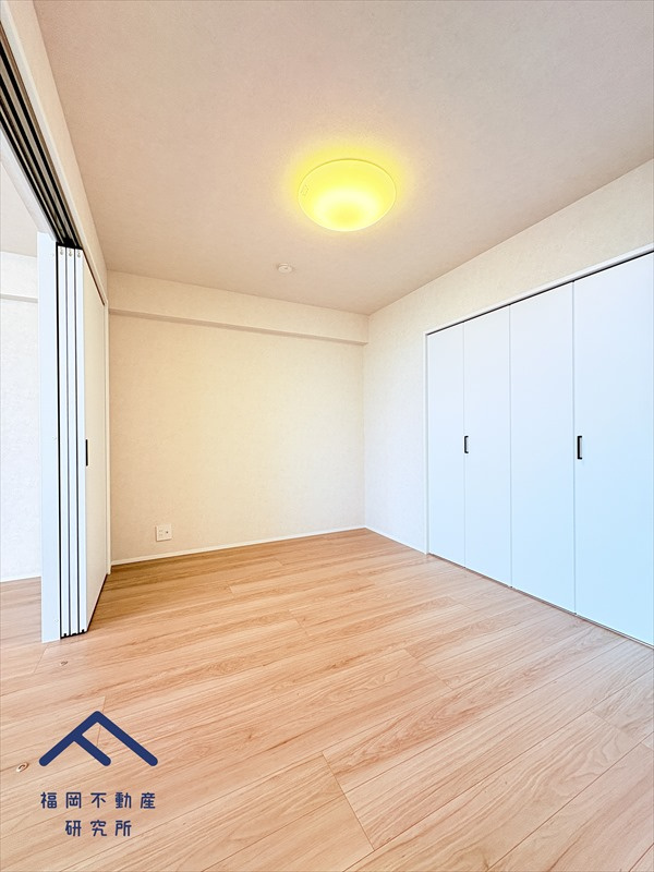 ネクサス香椎セントラルガーデンイースト2号棟の洋室