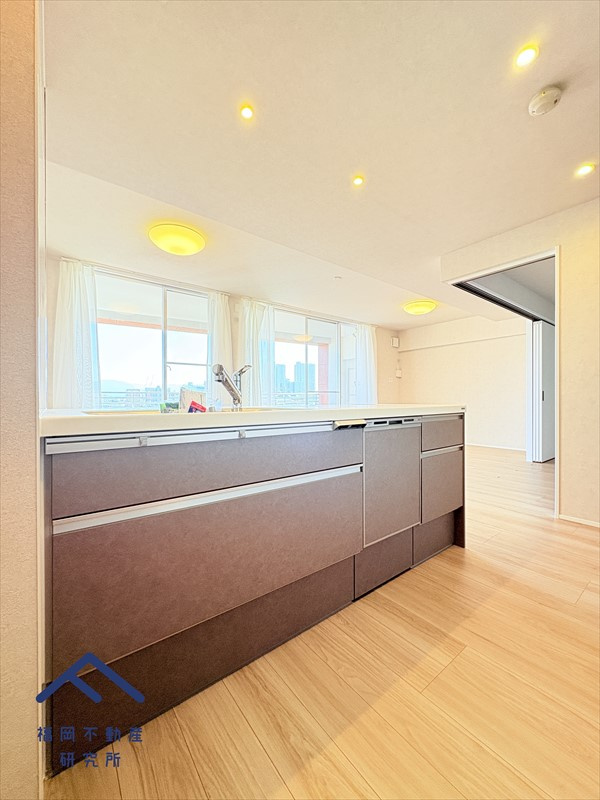 ネクサス香椎セントラルガーデンイースト2号棟のキッチン