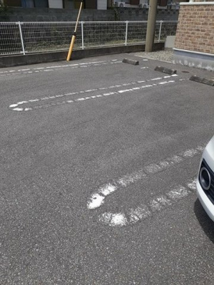 【駐車場】 | フレンドリーハープ大林