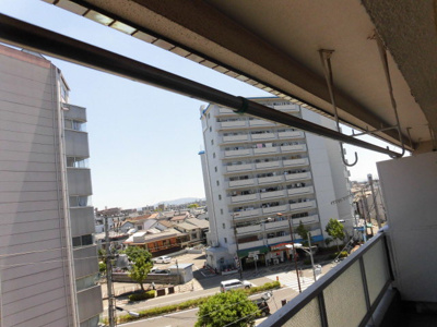 【設備】 | コーポフェニックス | 外干しもできます