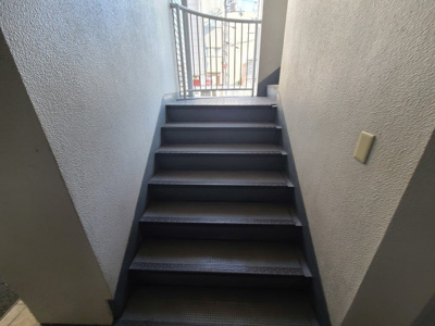 【その他共用部分】 | コーポフェニックス | 建物の階段です