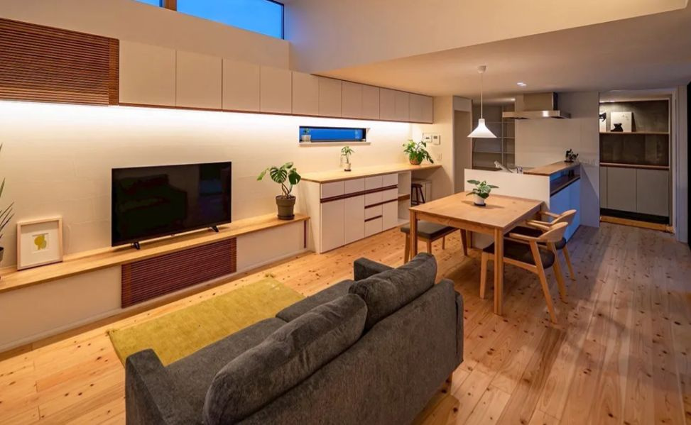 都城市蓑原町の新築一戸建の居間・リビング