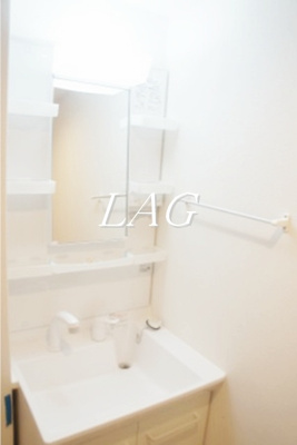 【洗面所】 | リブリ・コスモス ディー | 洗面台です。