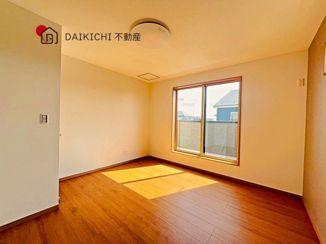 【洋室】 | 加須市久下第7期　ワイウッドコート　新築戸建　全10棟　1号棟