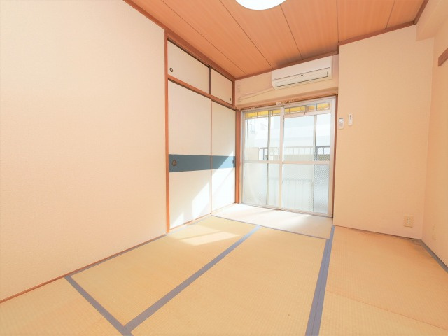 コーポ田中の和室