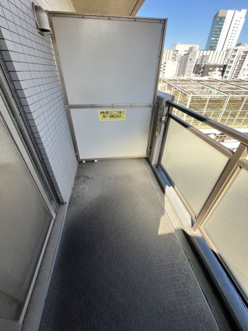 【バルコニー】
