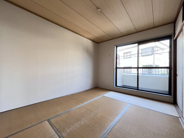 マンション花園の和室