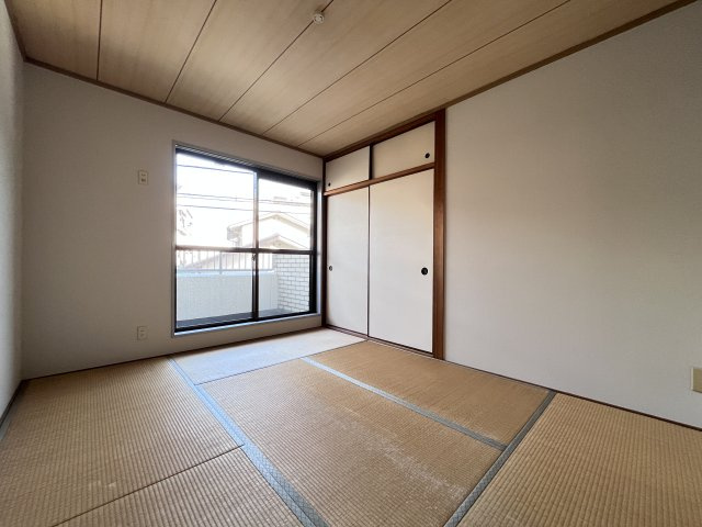 マンション花園の和室