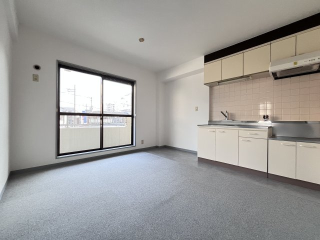 マンション花園の居間・リビング