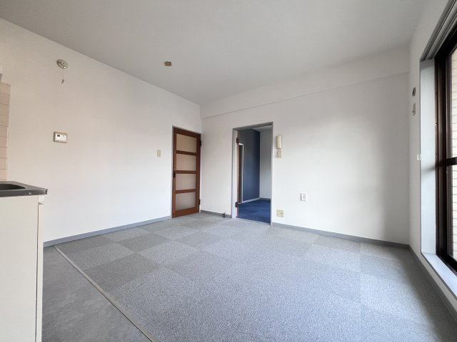 マンション花園の居間・リビング