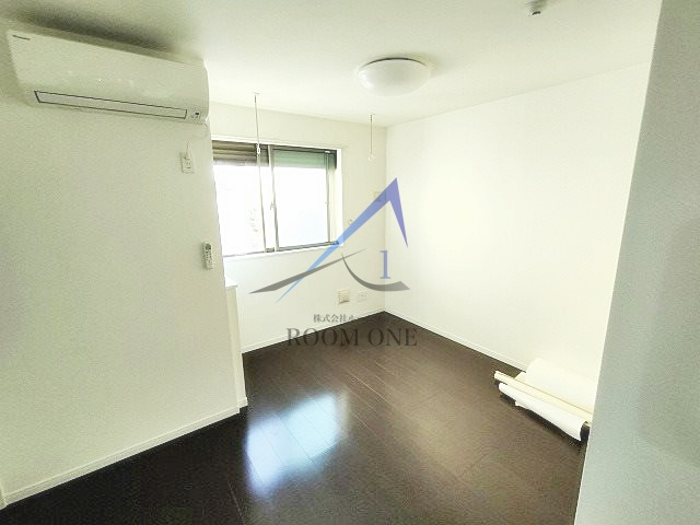 ガレット瑞江の居間・リビング|洋室のお部屋です。