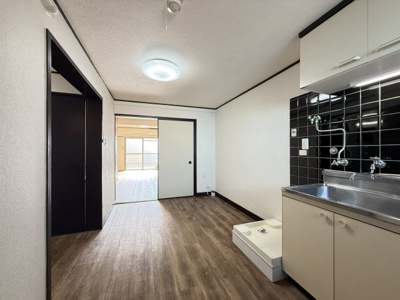 【居間・リビング】 | コーポ八千代