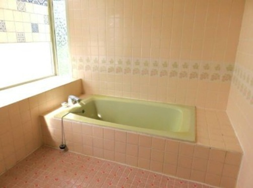 【浴室】 | オーナーチェンジ物件　イトーピアA地区　戸建