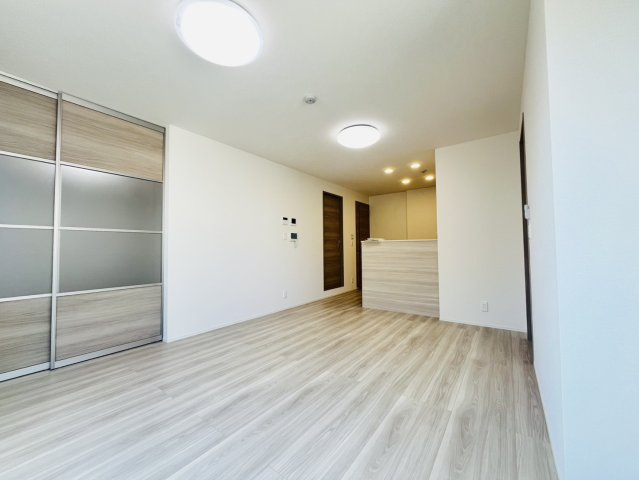 ラ　メゾン林崎の居間・リビング