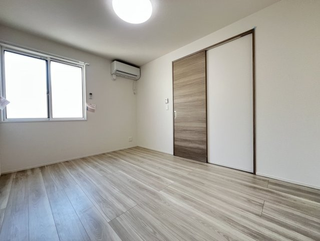 ラ　メゾン林崎の寝室