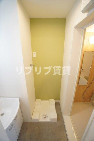 Lyk都町B棟の洗面所