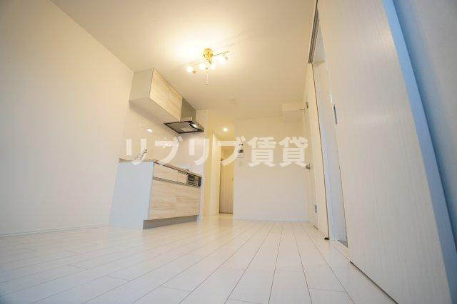 Lyk都町B棟の居間・リビング