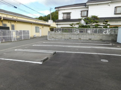 【駐車場】 | シャトレー・ワタナベ内宮