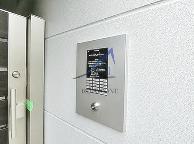 グランクオール西綾瀬のセキュリティ|オートロックです。