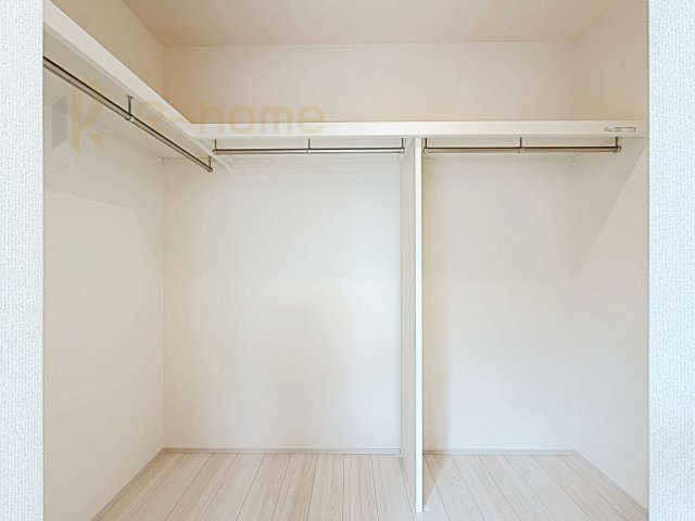 龍ケ崎市姫宮町　新築戸建て　1号棟の収納|人気のウォークインクローゼット！アウター類はもちろん、季節ものや寝具も収納できます！