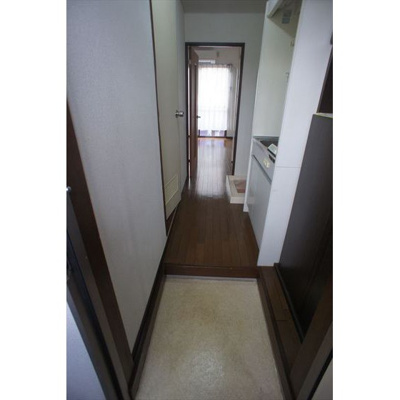 【玄関】 | ロビハウス