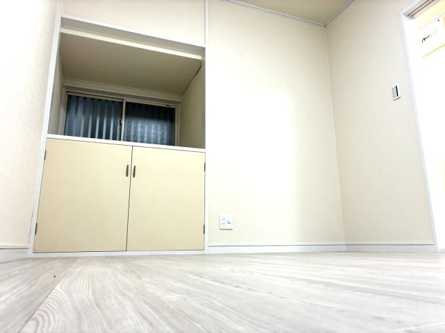 【洋室】 | リブレス西川口ⅡB