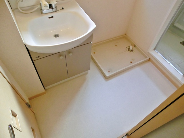 ドルフクレセント　参番館の玄関|玄関スペースです♪