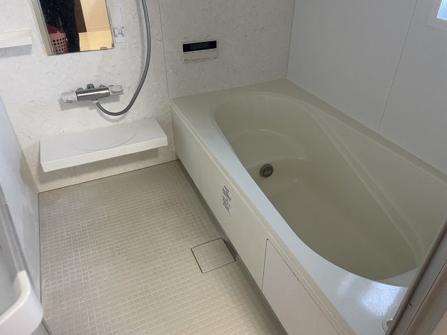 愛知県半田市庚申町２丁目 中古戸建の浴室|日々の暮らしに欠かせないお風呂です