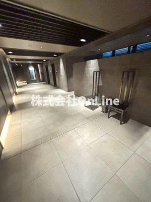【エントランス】 | グランドメゾン大阪上本町
