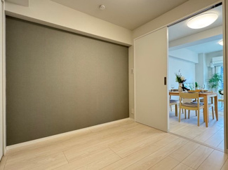 【洋室】 | 秀和浦和領家レジデンス