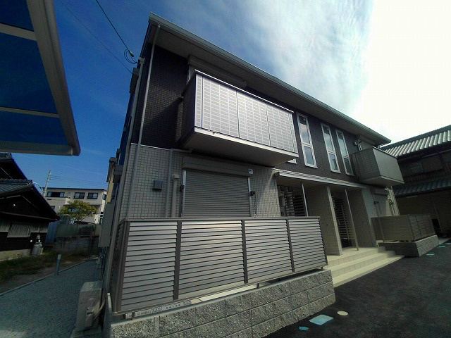 エタン・リジエール