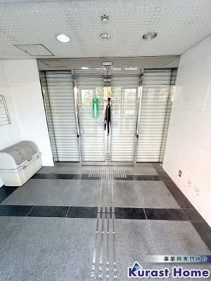 【エントランス】 | 梅原ビル3階テナント