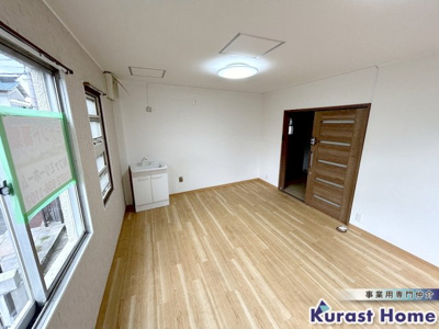 【内装】 | ユーリビル