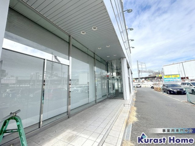 【外観】 | 五位堂駅前ビル1階