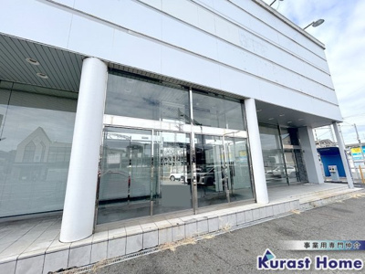 【エントランス】 | 五位堂駅前ビル1階