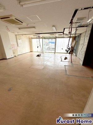 【内装】 | ロイヤル雅　伊賀2丁目路面テナント