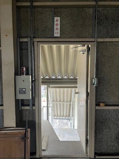 【内装】 | 中林倉庫　西山台6丁目貸倉庫　2階部分