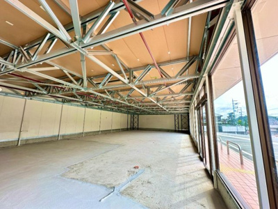 【内装】 | 神南4丁目コンビニ跡地ロードサイド