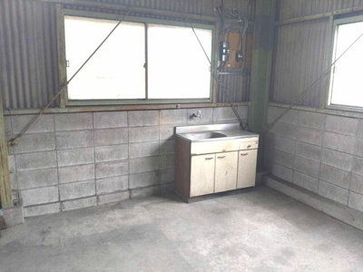 【内装】 | 多治井貸倉庫・事務所