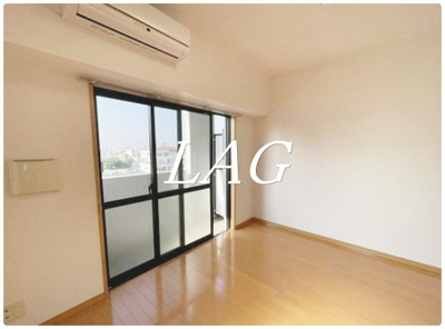 【居間・リビング】 | Ｖｅｒｏｎａ多摩川 | 洋室のお部屋です。