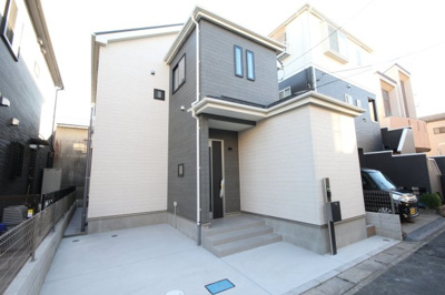 【外観】 | 三郷市戸ヶ崎3丁目685番 | 2025年12月撮影