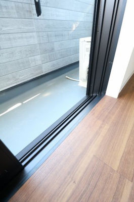 【バルコニー】 | WIND MILL本町