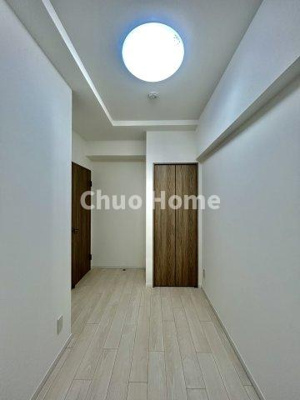 【子供部屋】 | クレドール水元公園 | 【子供部屋】お子様を持つ家庭の約6割が「家族や子どものため」に購入を希望。入学後の転校を避け、広い空間でのびのび育てたいなどの親心が、家探しのきっかけになっているようです。